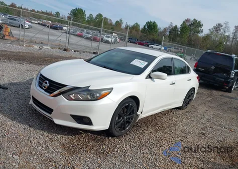 2018 Nissan Altima 2.5 Sr z USA, uszkodzony, nr VIN 1N4AL3AP7JC287027